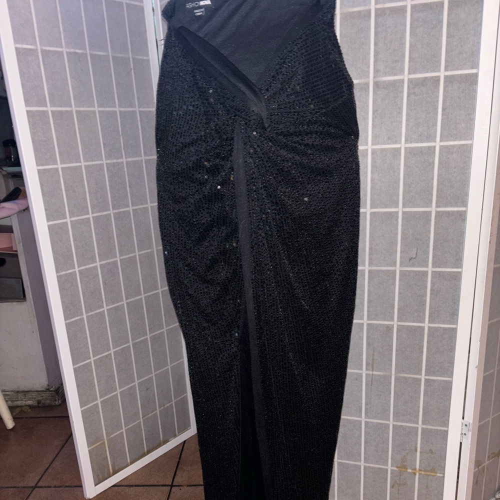Sexy black sequin long skirt with slit